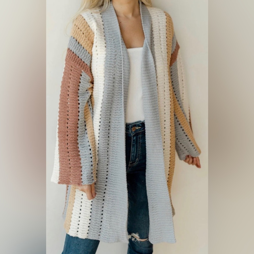 Striped Cardigan (L) NEW w/tag. Super Soft. Blue Gray, cream, camel, dusty rose